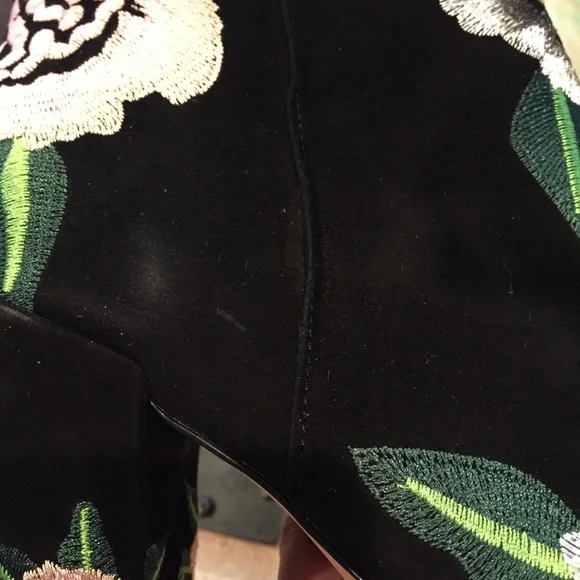 NEW Rebecca Minkoff Bryce Embroidered Booties 9.5 floral suede black pink green - Picture 6 of 8